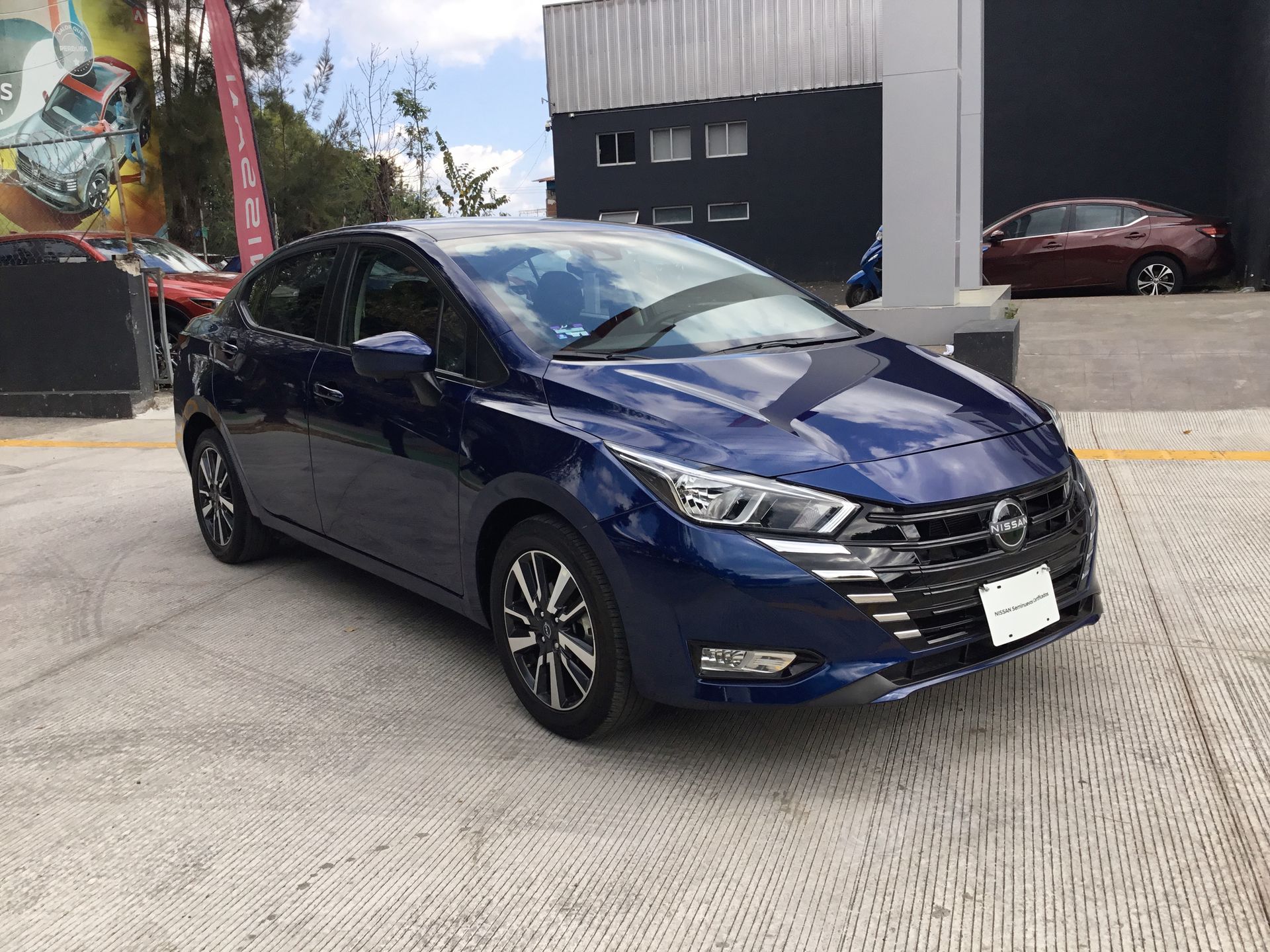 2024 Nissan VERSA ADVANCE CVT 24