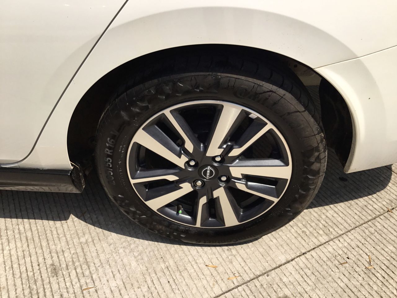 2023 Nissan VERSA VERSA ADVANCE CVT