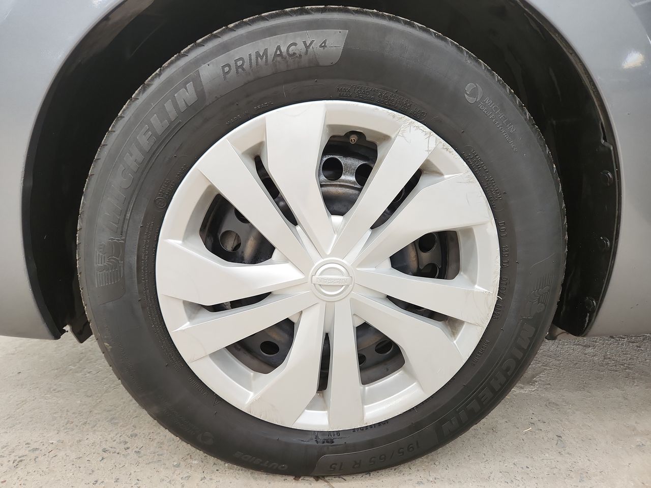 2020 Nissan VERSA SENSE CVT