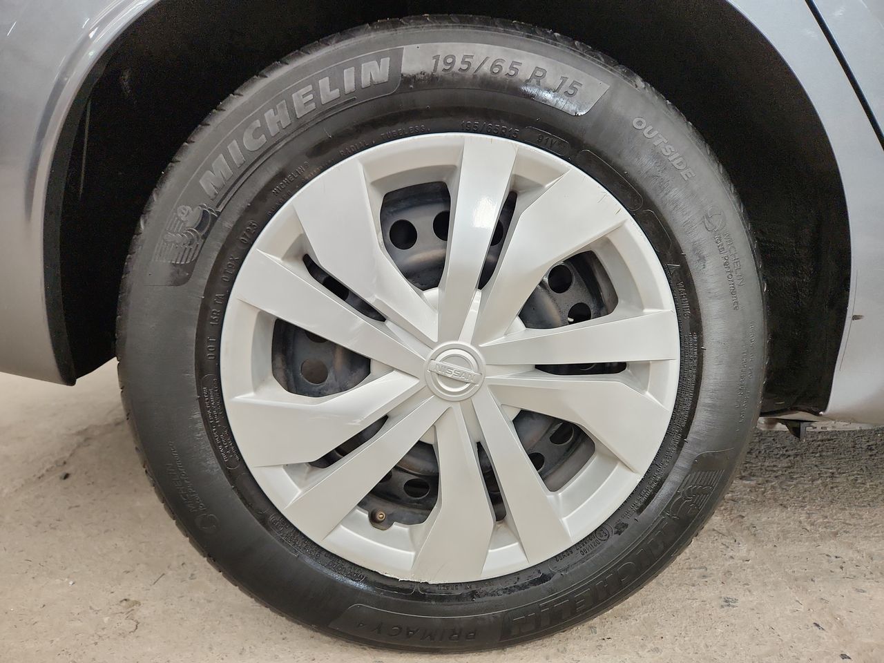 2020 Nissan VERSA SENSE CVT