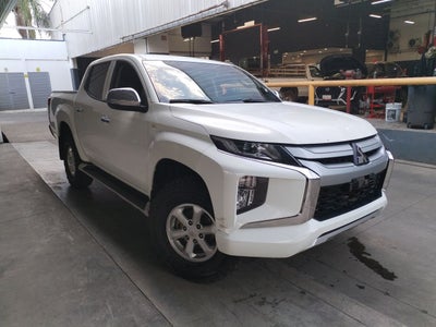 2022 Mitsubishi L200 GLX DSL TM