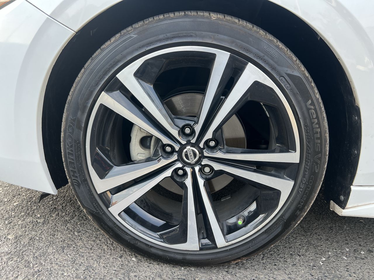 2021 Nissan SENTRA SR BITONO CVT 21