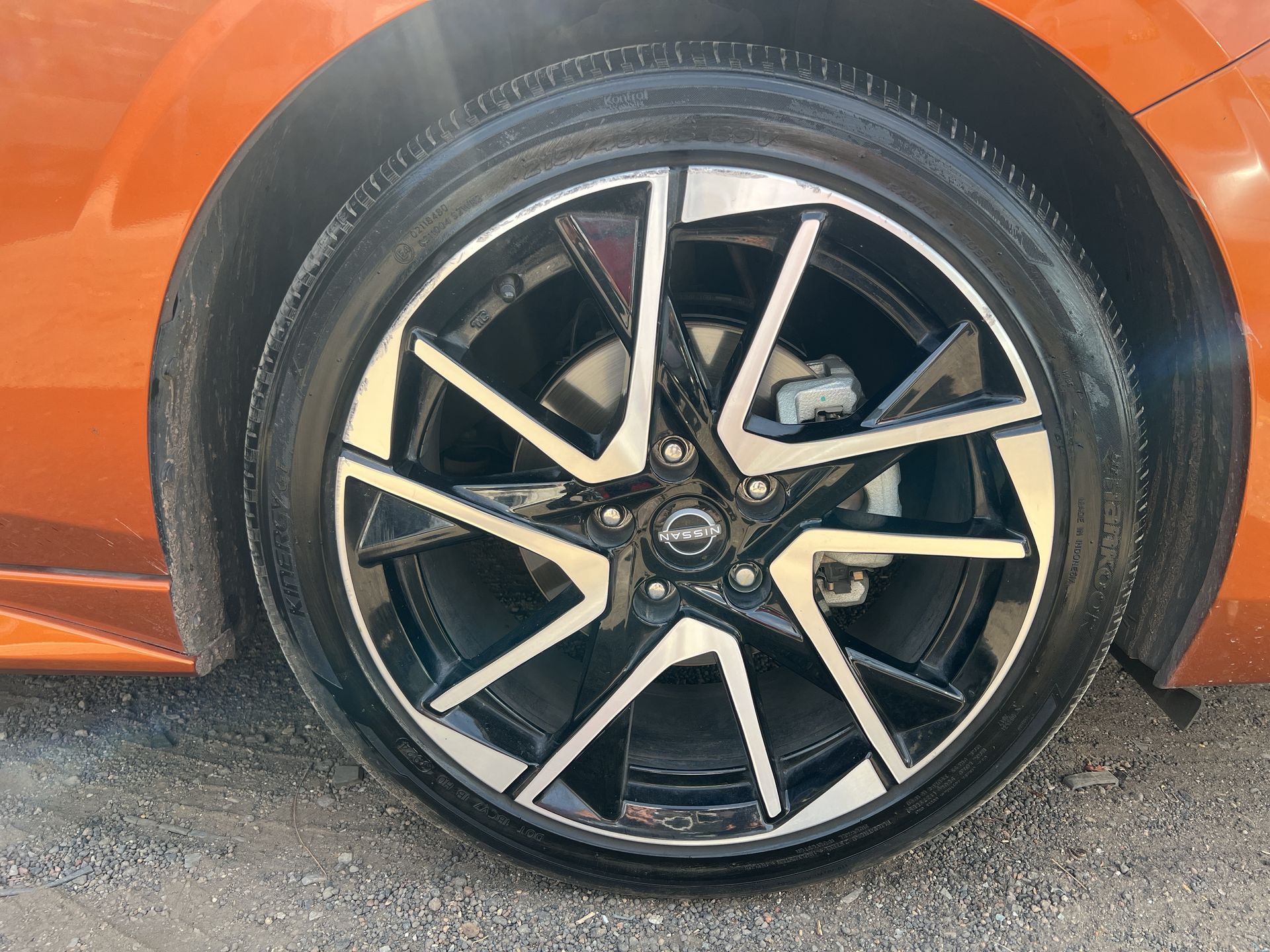 2025 Nissan SENTRA SR PLATINUM BITONO CVT 25