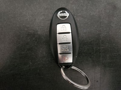 2016 Nissan VERSA ADVANCE AT AC