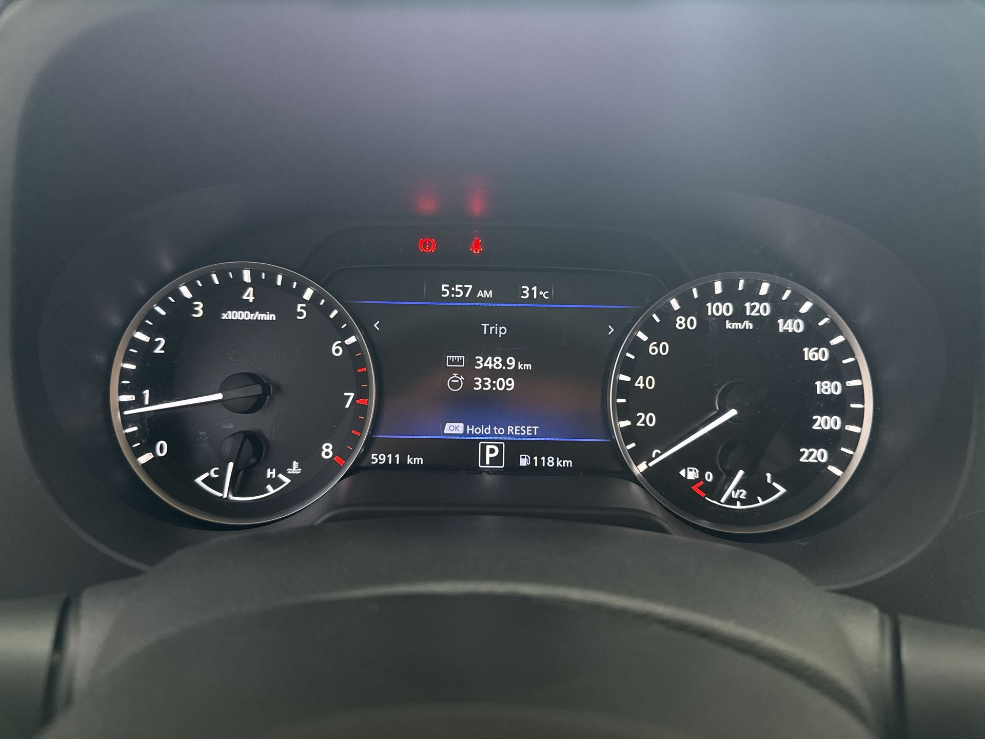 2023 Nissan FRONTIER LE TA 23