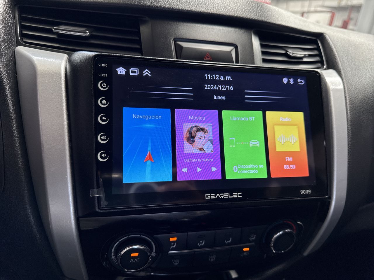 2018 Nissan FRONTIER LE TM AC