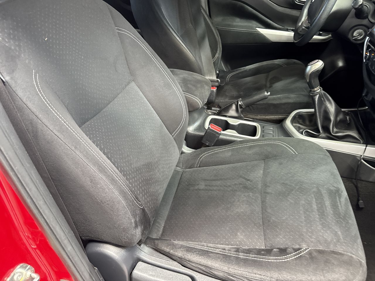 2018 Nissan FRONTIER LE TM AC