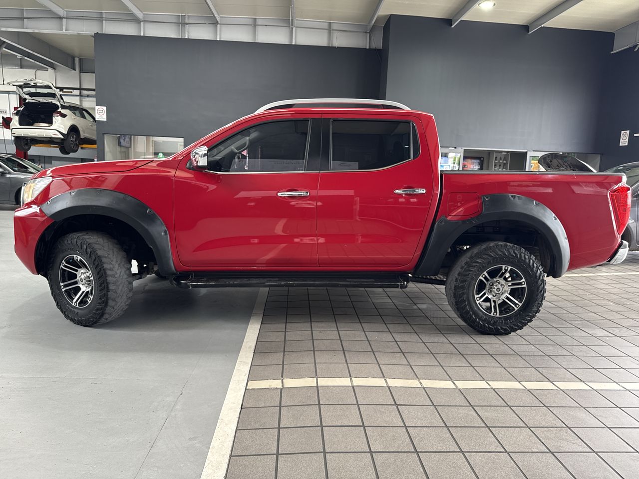2018 Nissan FRONTIER LE TM AC