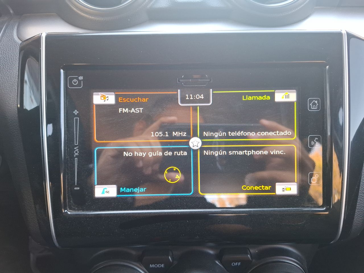 2023 SUZUKI SWIFT GLX CVT