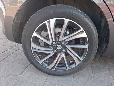 2023 SUZUKI SWIFT GLX CVT