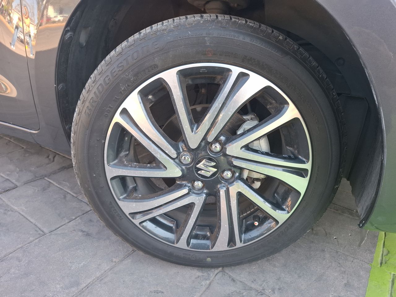 2023 SUZUKI SWIFT GLX CVT