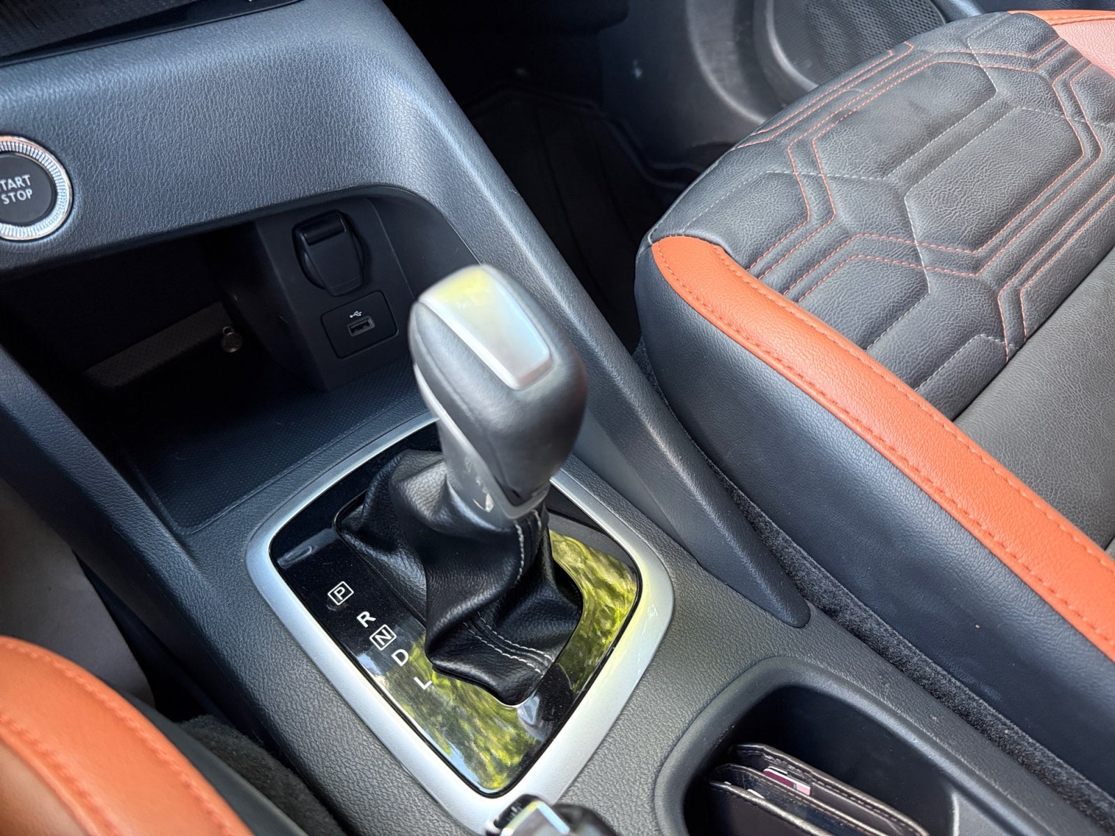 2026 Nissan MAGNITE EXCLUSIVE 1.0 LTS CVT 26