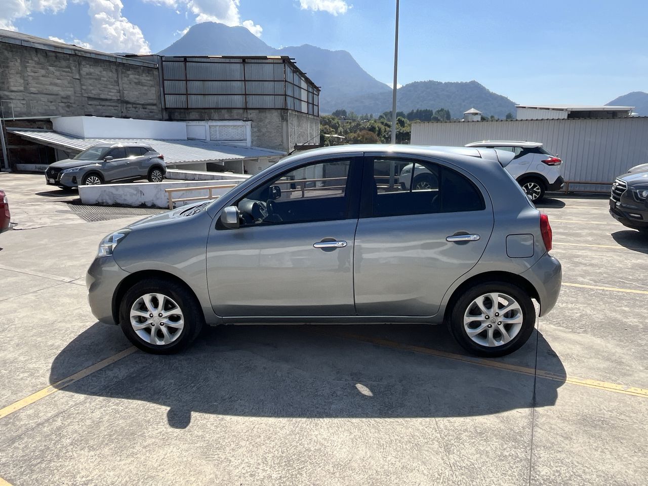 2016 Nissan MARCH ADVANCE TM