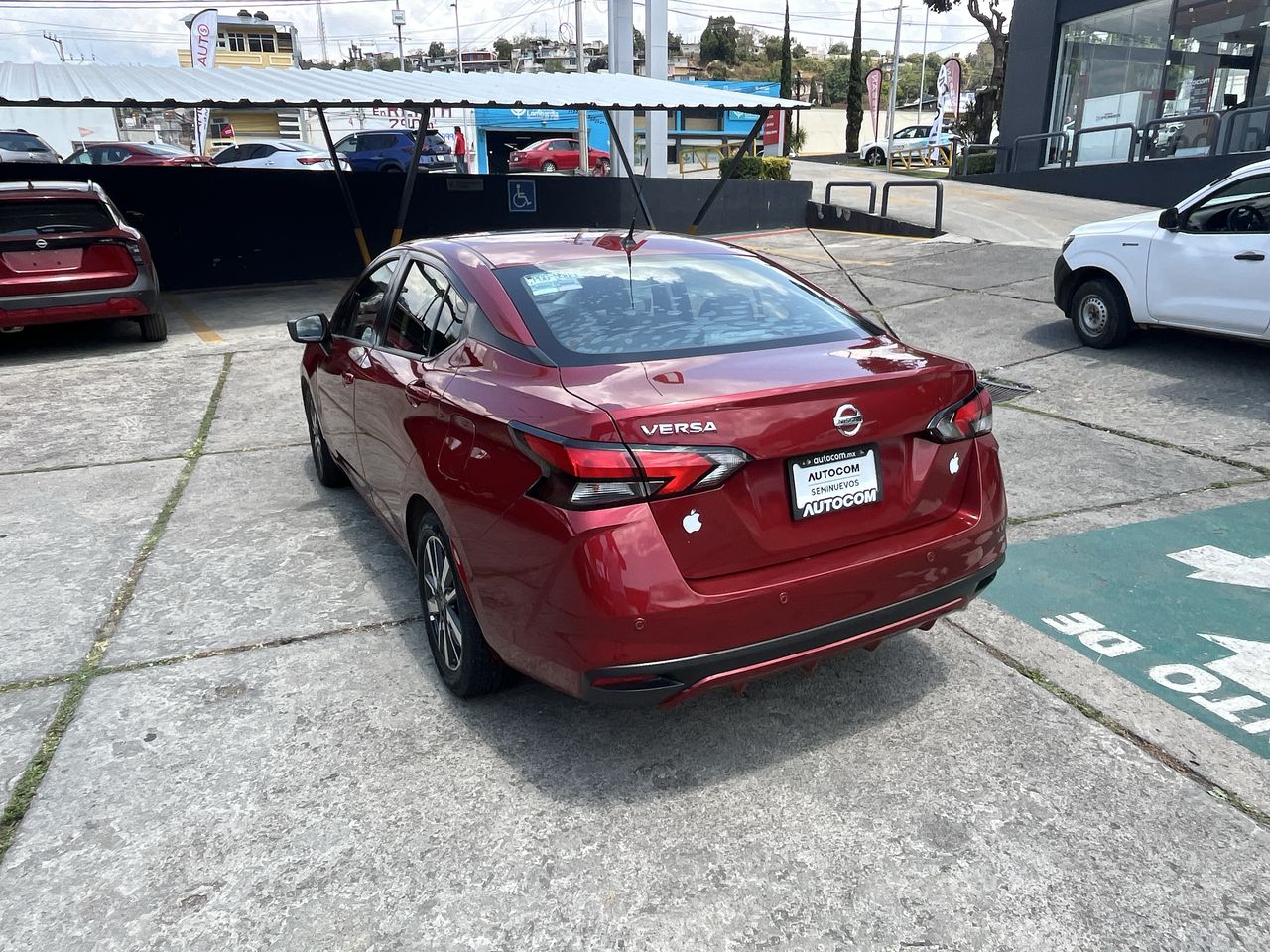 2020 Nissan VERSA ADVANCE MT