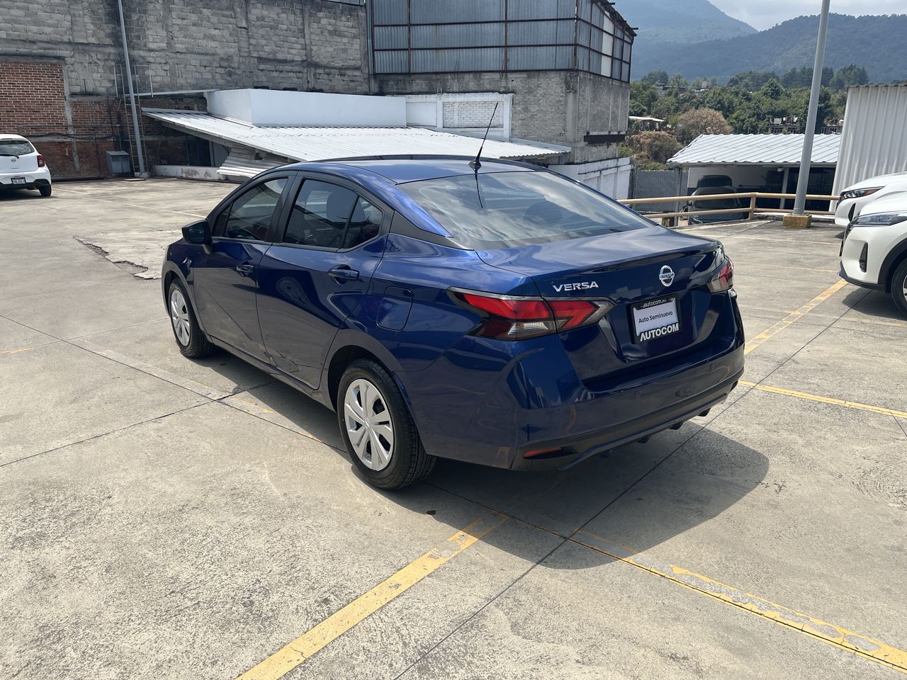2021 Nissan VERSA SENSE CVT 21