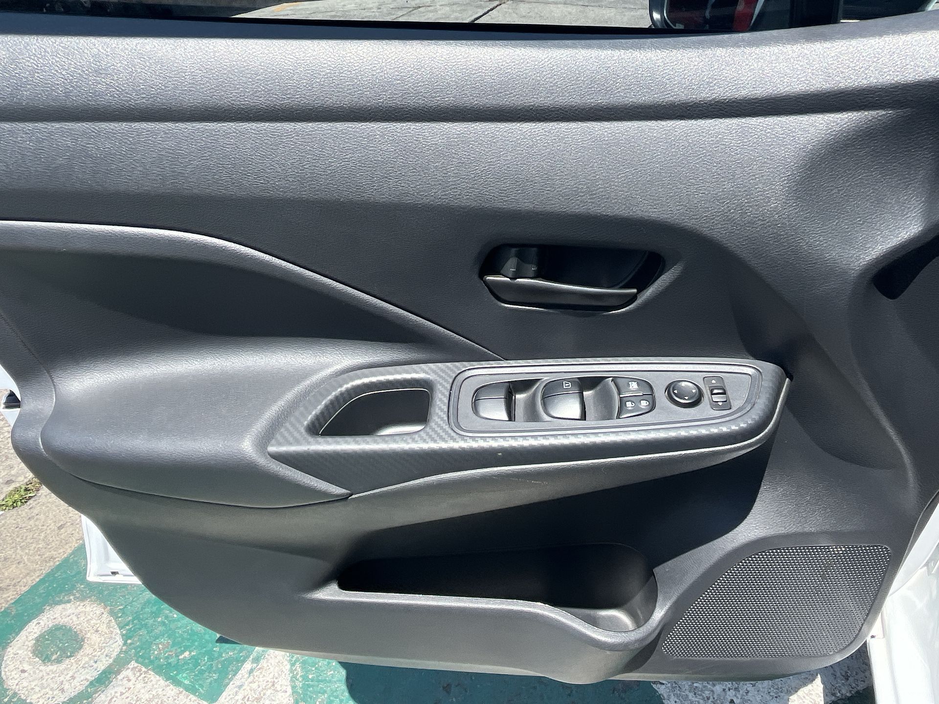 2023 Nissan VERSA VERSA SENSE MT