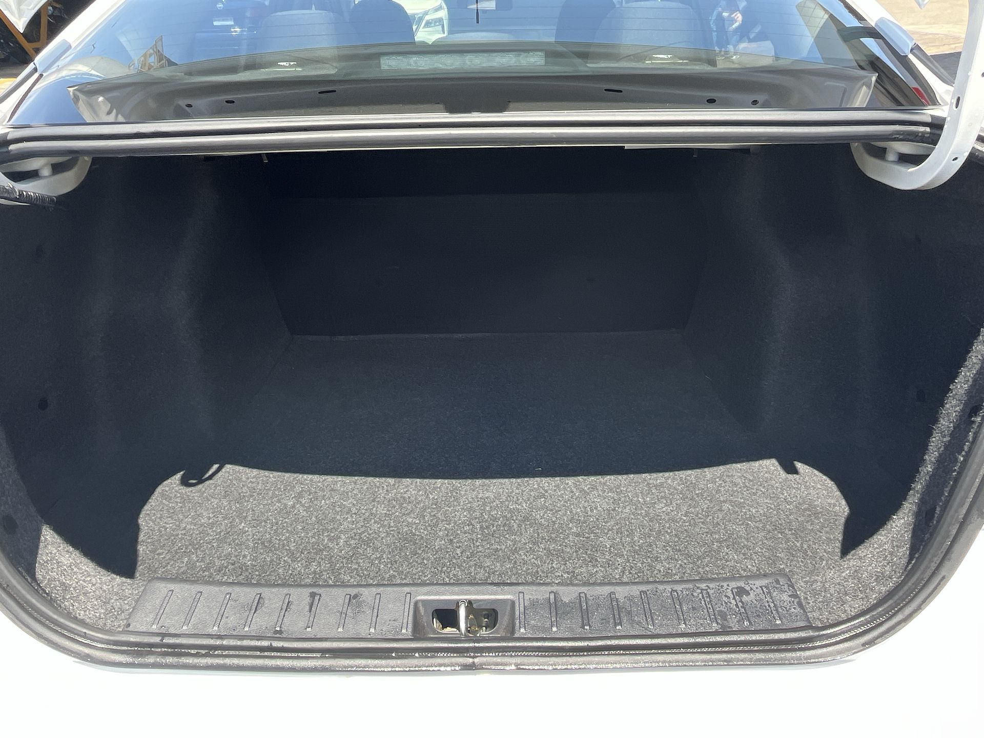 2023 Nissan VERSA VERSA SENSE MT