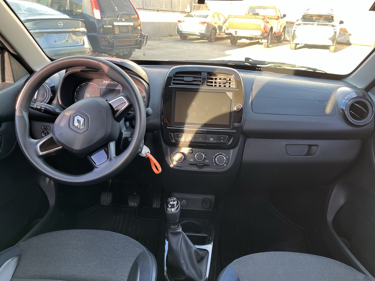 2023 RENAULT KWID BITONO