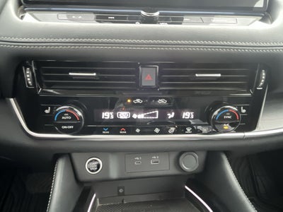 2023 Nissan X-TRAIL X-TRAIL 5 PUERTAS PLATINUM PLUS CVT 2.5LTS 2 ROW