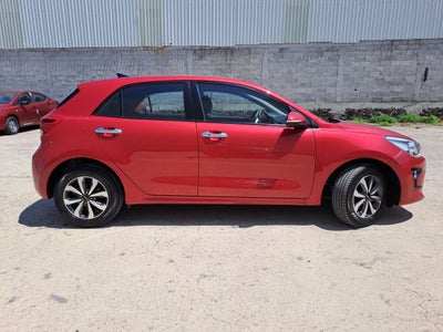 2022 Kia RIO EX TA