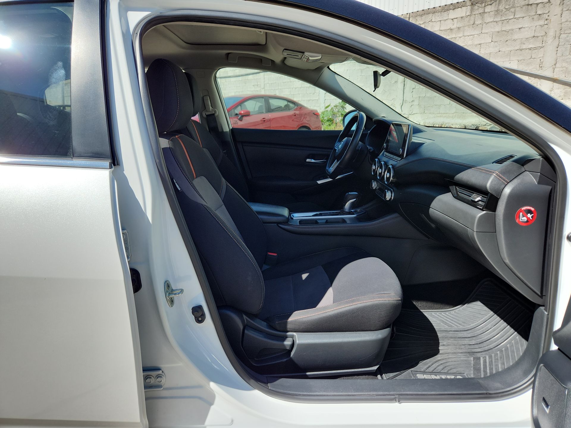 2022 Nissan SENTRA SR CVT