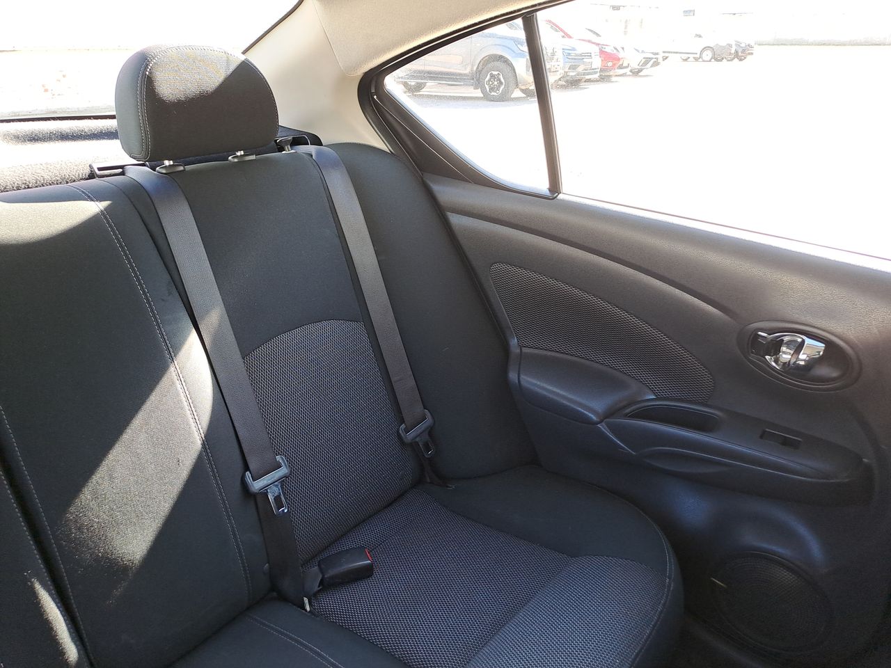 2018 Nissan VERSA ADVANCE MT AC