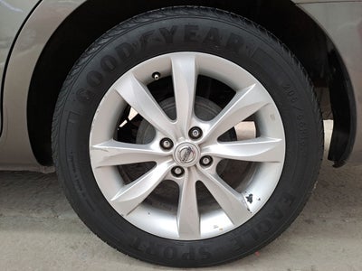 2018 Nissan VERSA ADVANCE MT AC