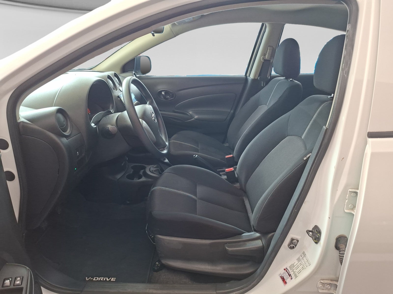 2022 Nissan V-DRIVE MT AC 1.6L 22