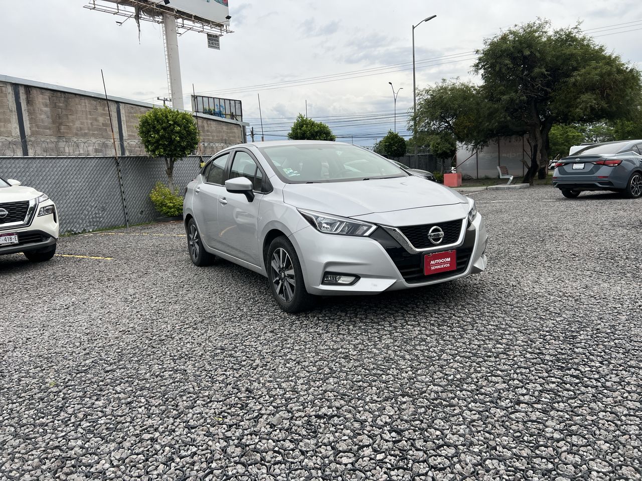 2022 Nissan VERSA VERSA ADVANCE MT