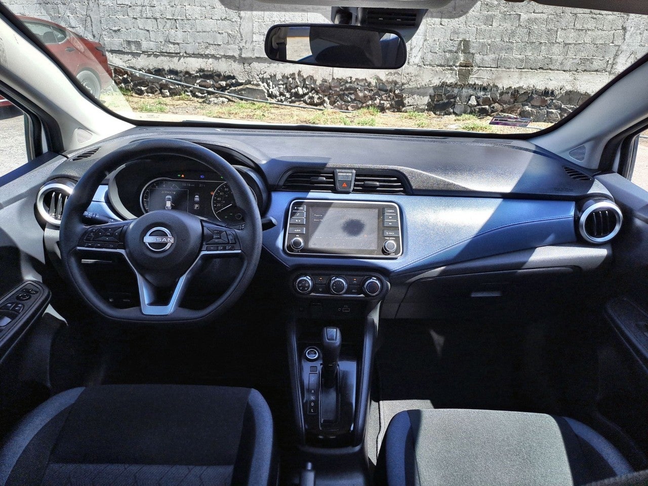 2025 Nissan VERSA ADVANCE CVT 25