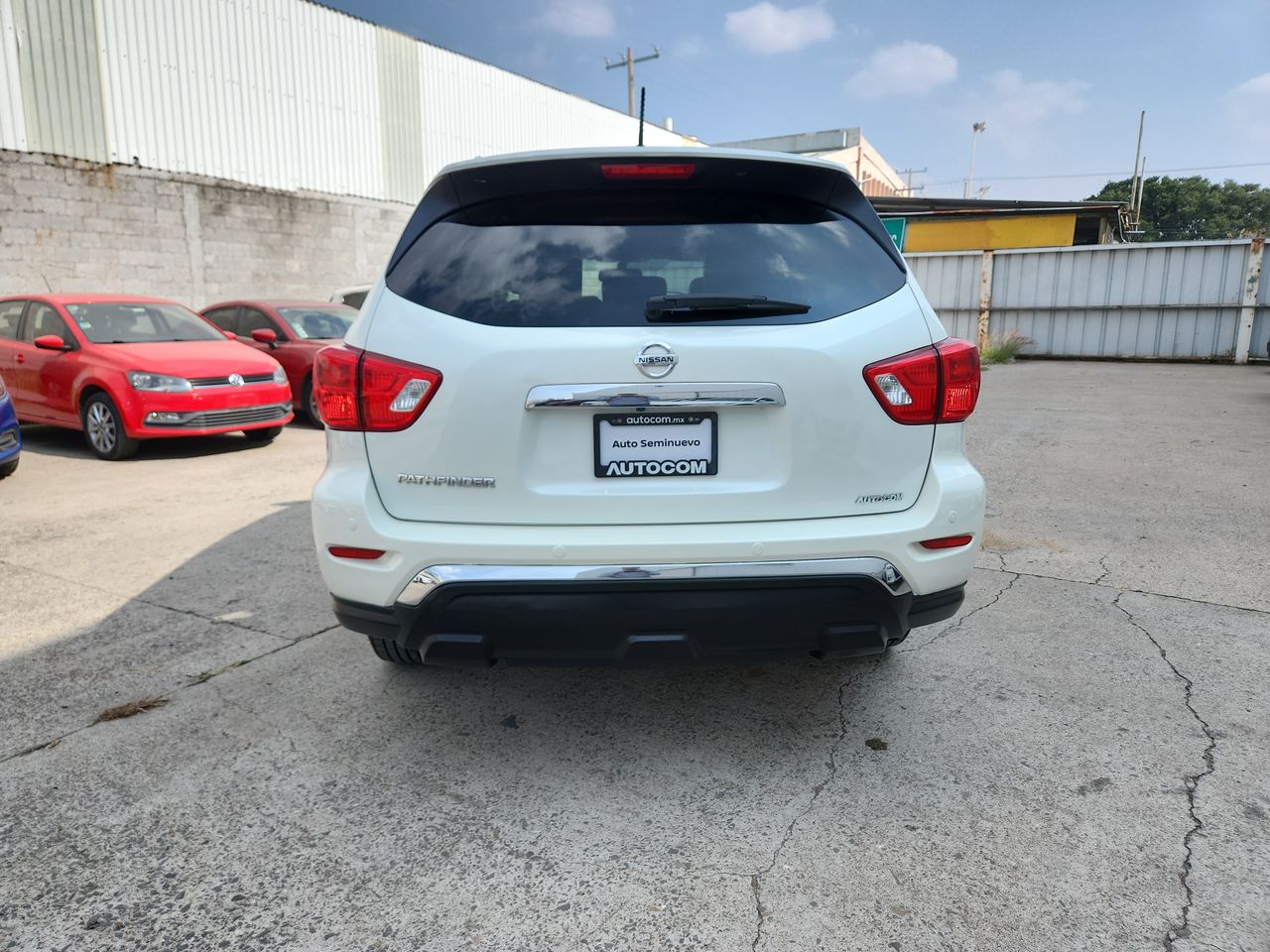2018 Nissan PATHFINDER EXCLUSIVE