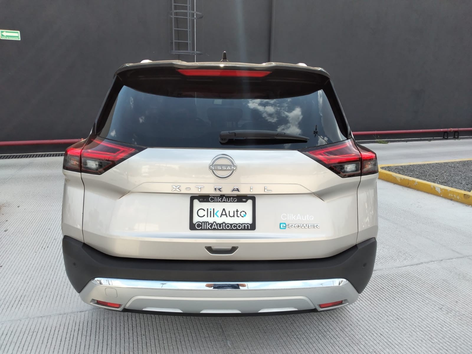 2025 Nissan X-TRAIL PLATINUM E-POWER 2 ROW 25