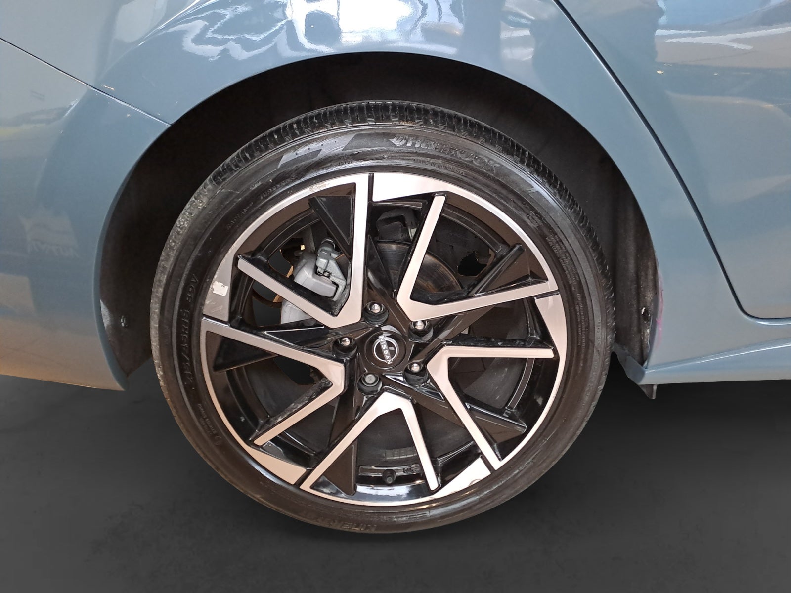 2025 Nissan SENTRA SR PLATINUM BITONO CVT 25