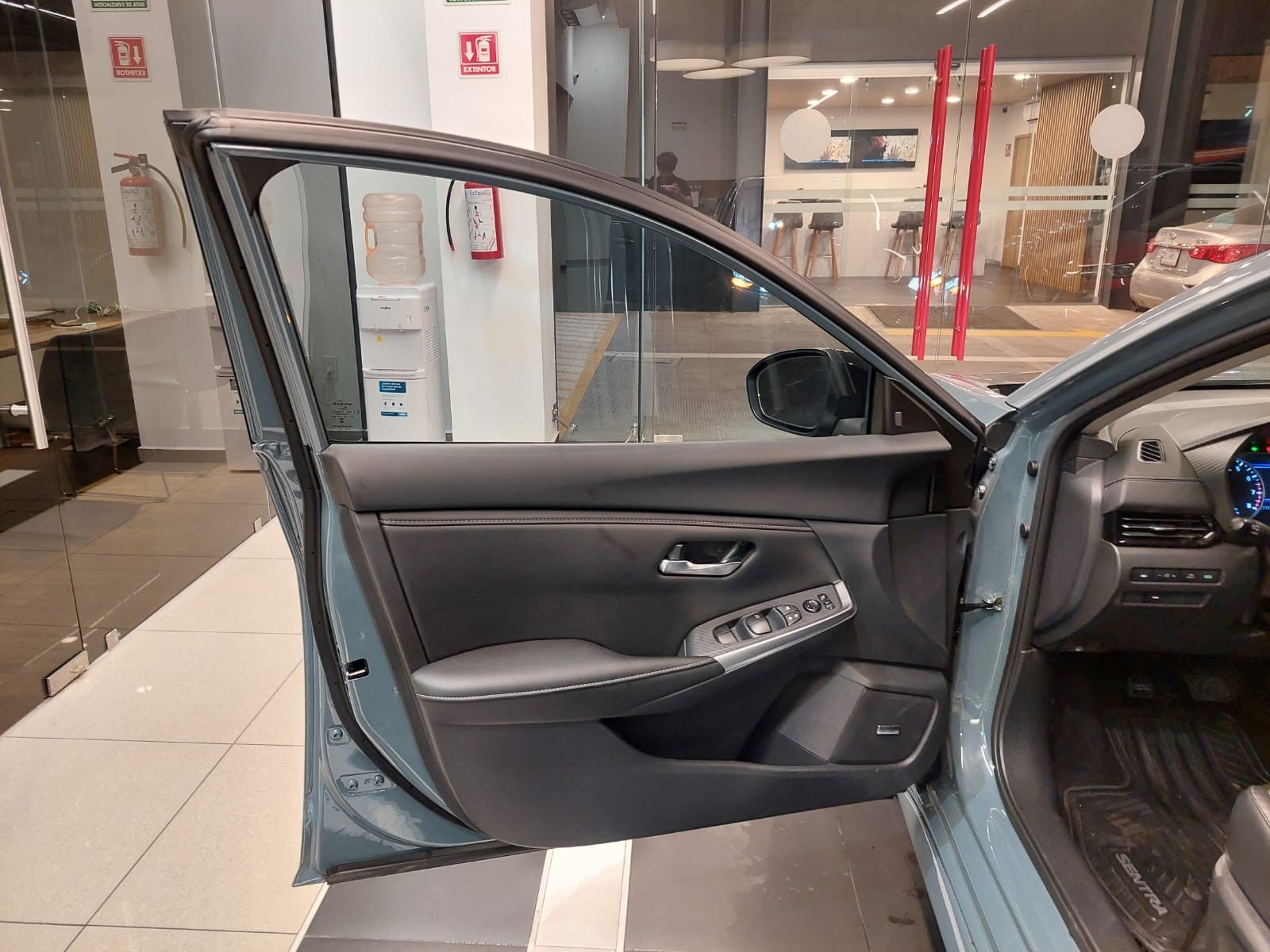 2025 Nissan SENTRA SR PLATINUM CVT 25