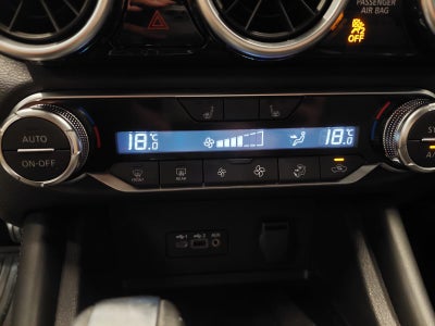 2025 Nissan SENTRA SR PLATINUM CVT 25