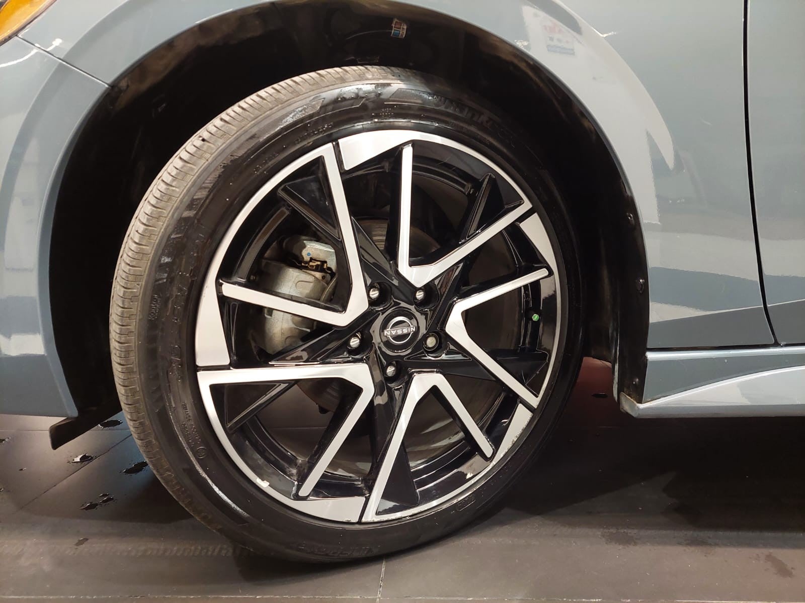 2025 Nissan SENTRA SR PLATINUM CVT 25