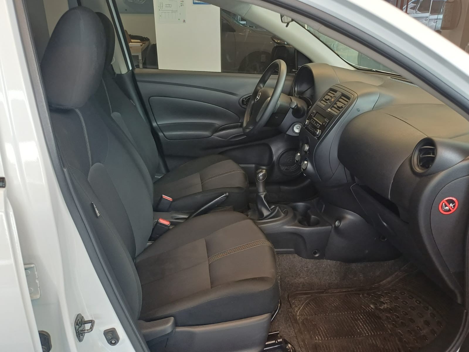 2023 Nissan VERSA TM A/C AUDIO 23