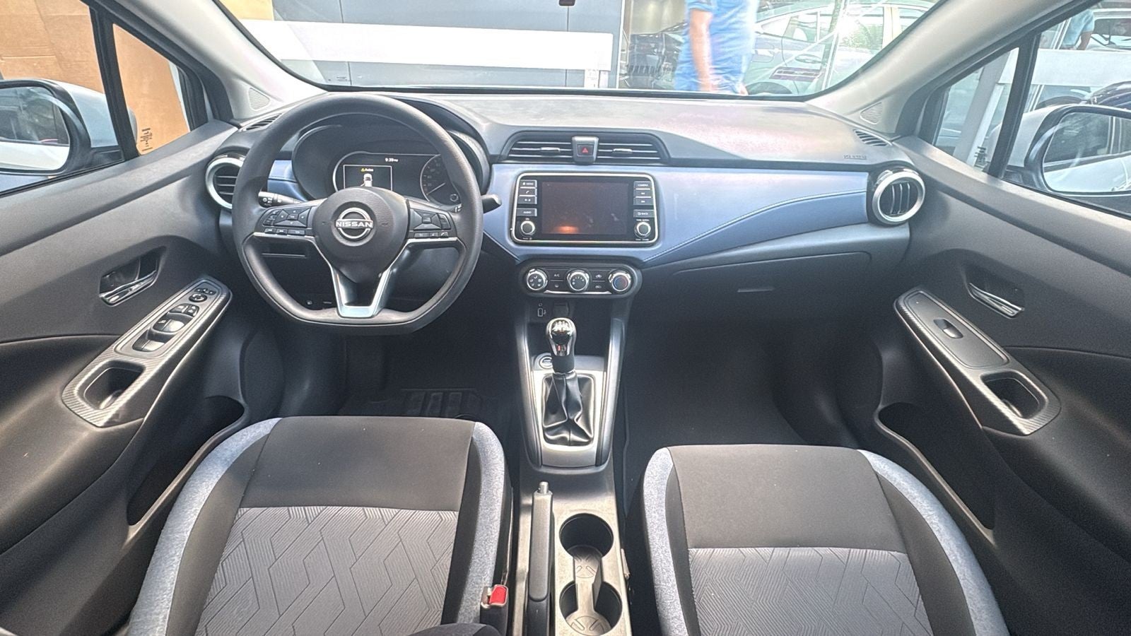 2024 Nissan VERSA ADVANCE MT 24