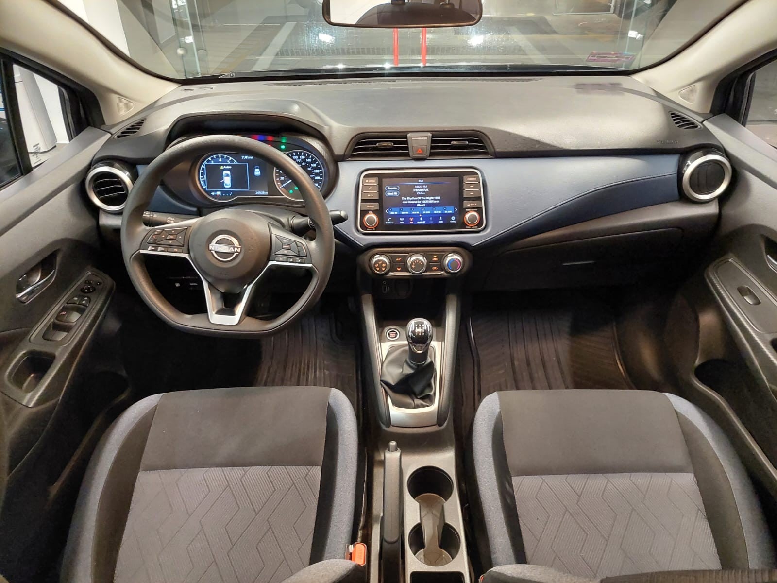 2025 Nissan VERSA ADVANCE MT 25