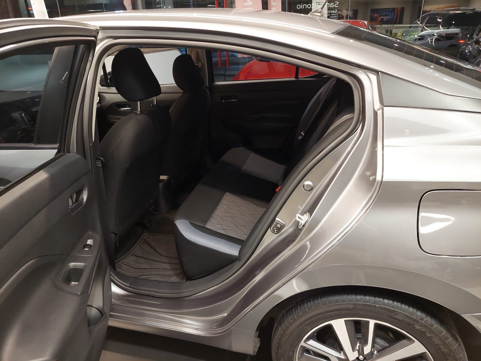 2025 Nissan VERSA ADVANCE MT 25