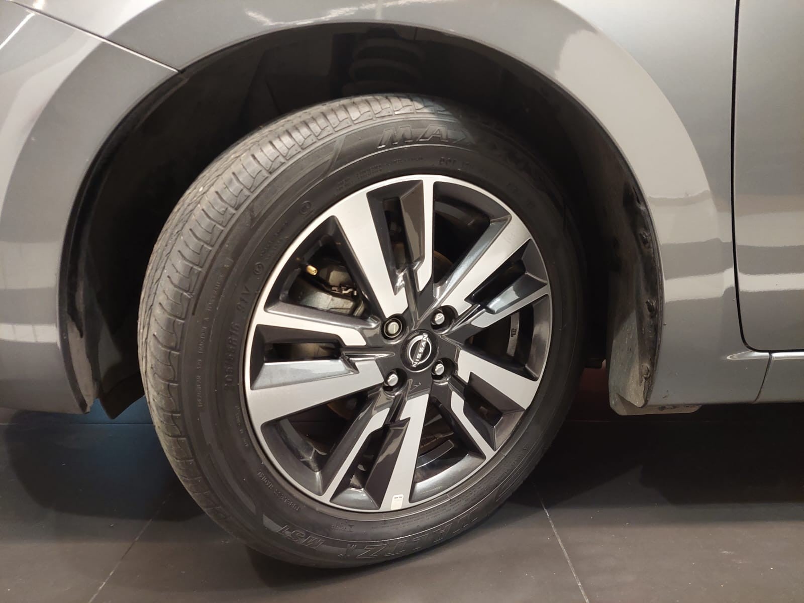 2025 Nissan VERSA ADVANCE MT 25