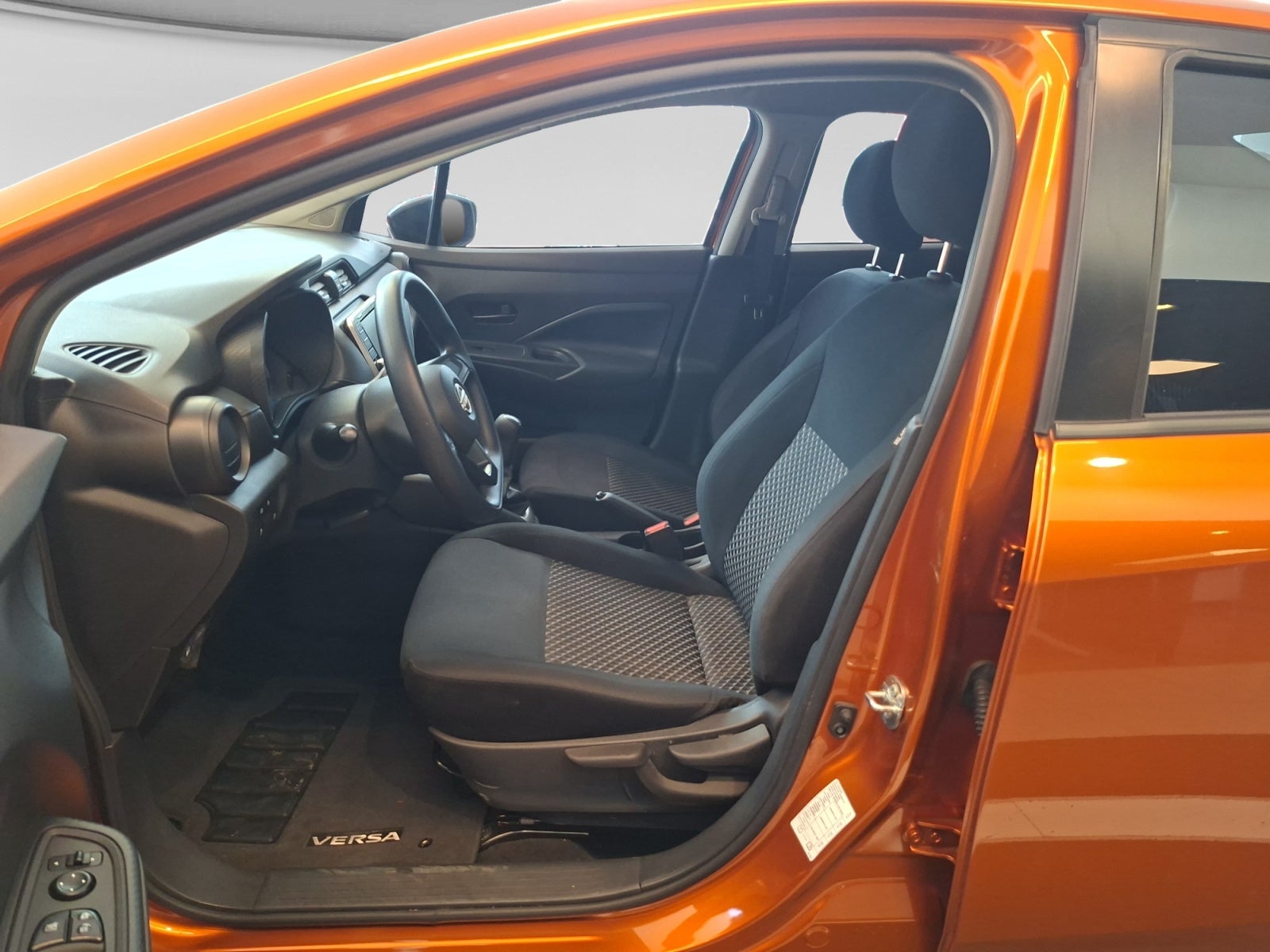 2024 Nissan VERSA SENSE MT 24