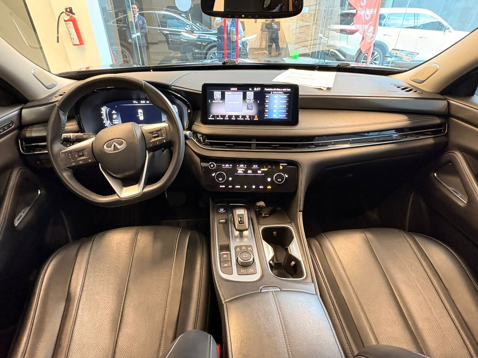 2022 INFINITI QX60 3.5L LUXE AWD 22