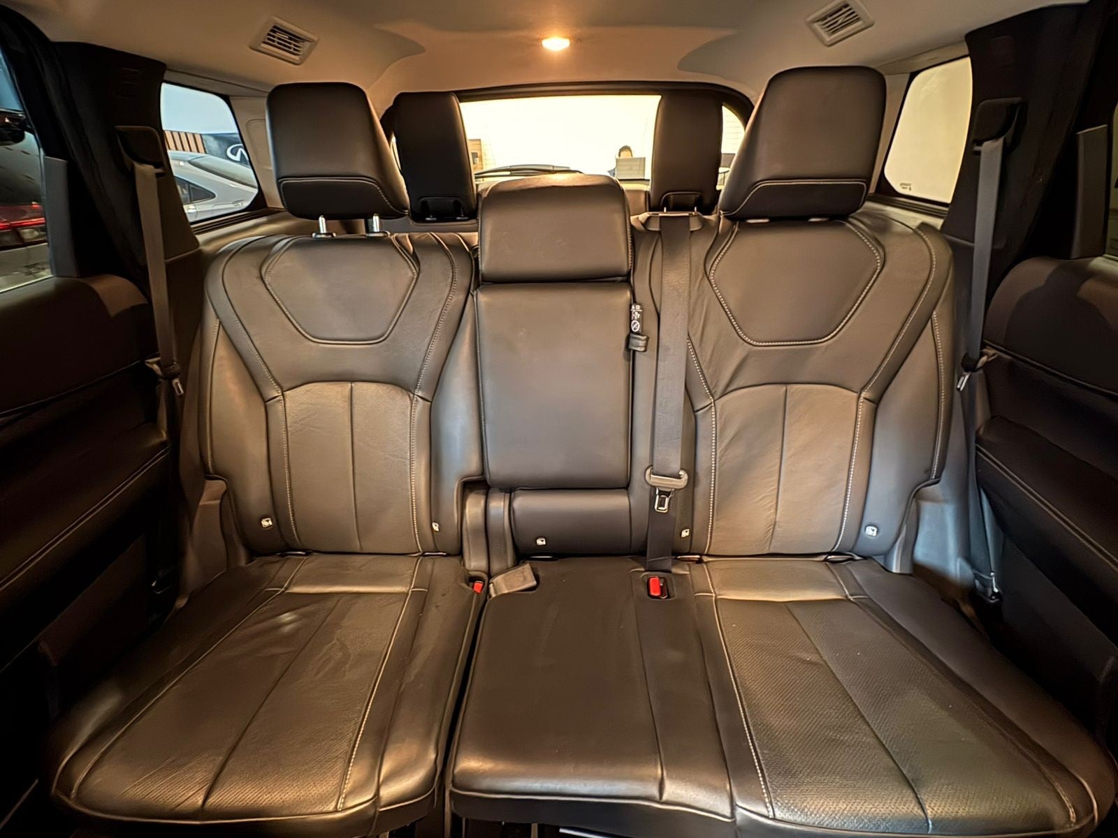 2022 INFINITI QX60 3.5L LUXE AWD 22