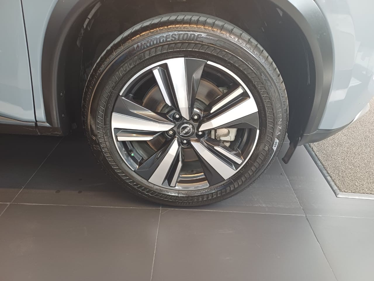 2024 Nissan X-TRAIL PLATINUM E-POWER 2 ROW 24