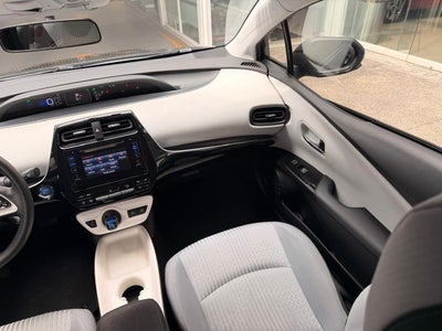 2016 Toyota PRIUS BASE CVT