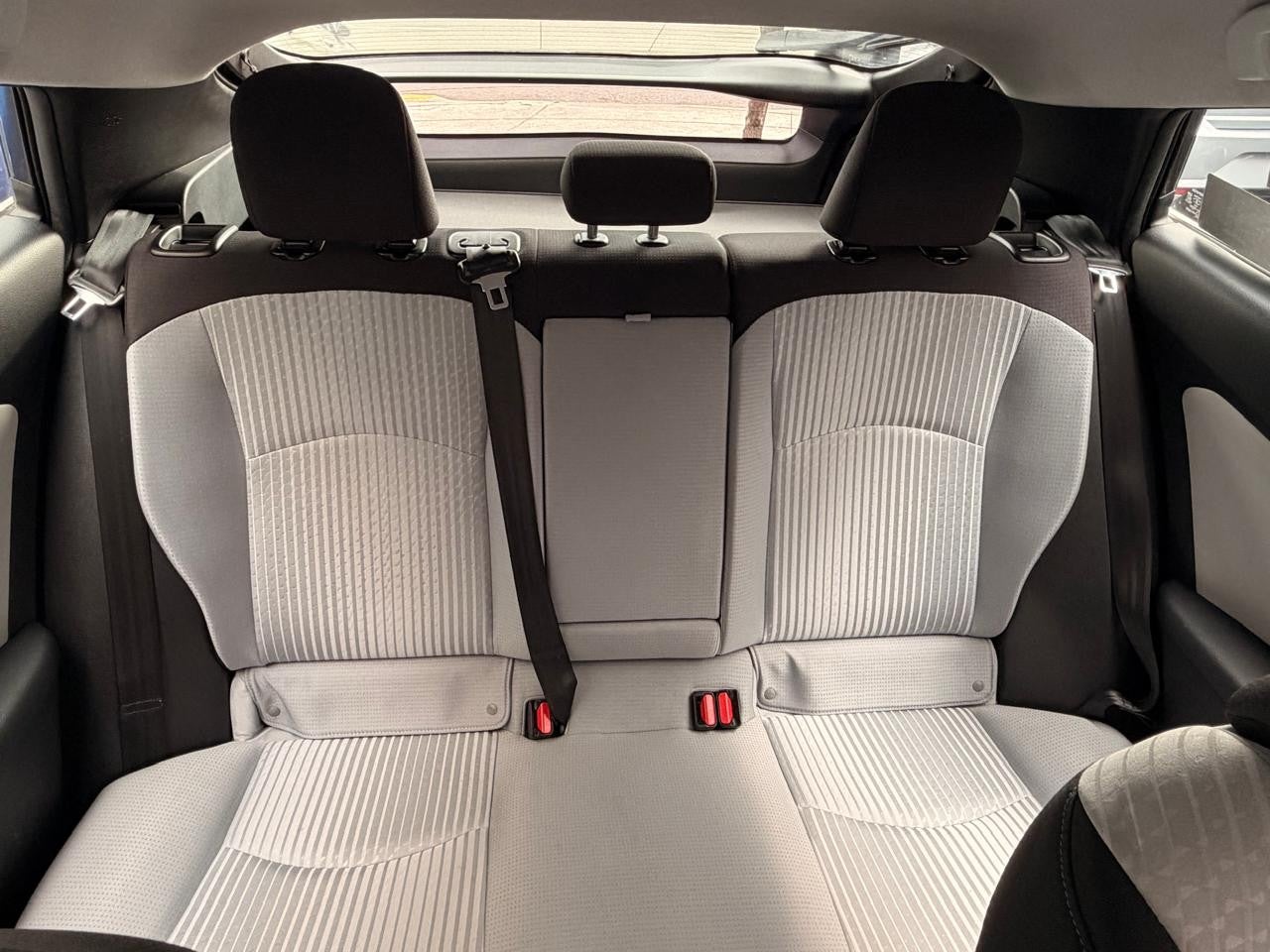 2016 Toyota PRIUS BASE CVT