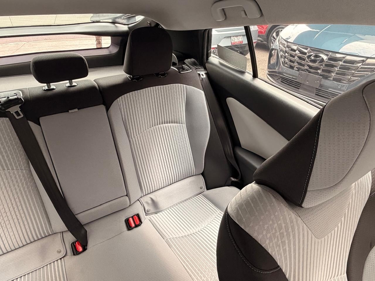 2016 Toyota PRIUS BASE CVT