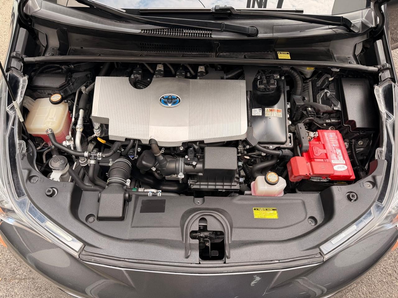 2016 Toyota PRIUS BASE CVT