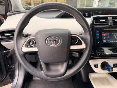 2016 Toyota PRIUS BASE CVT